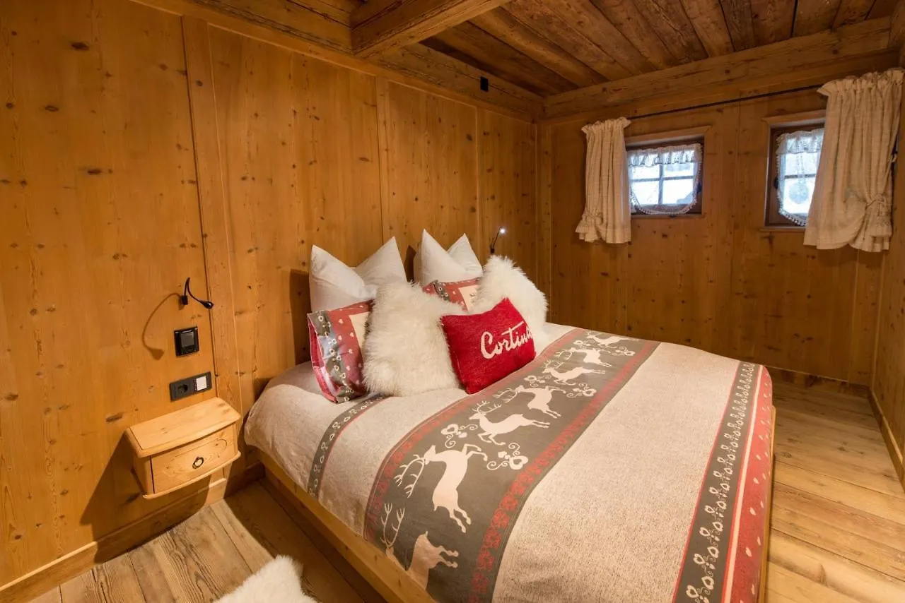 Luxury Cortina Lägenhet Cortina dʼAmpezzo 0*,
