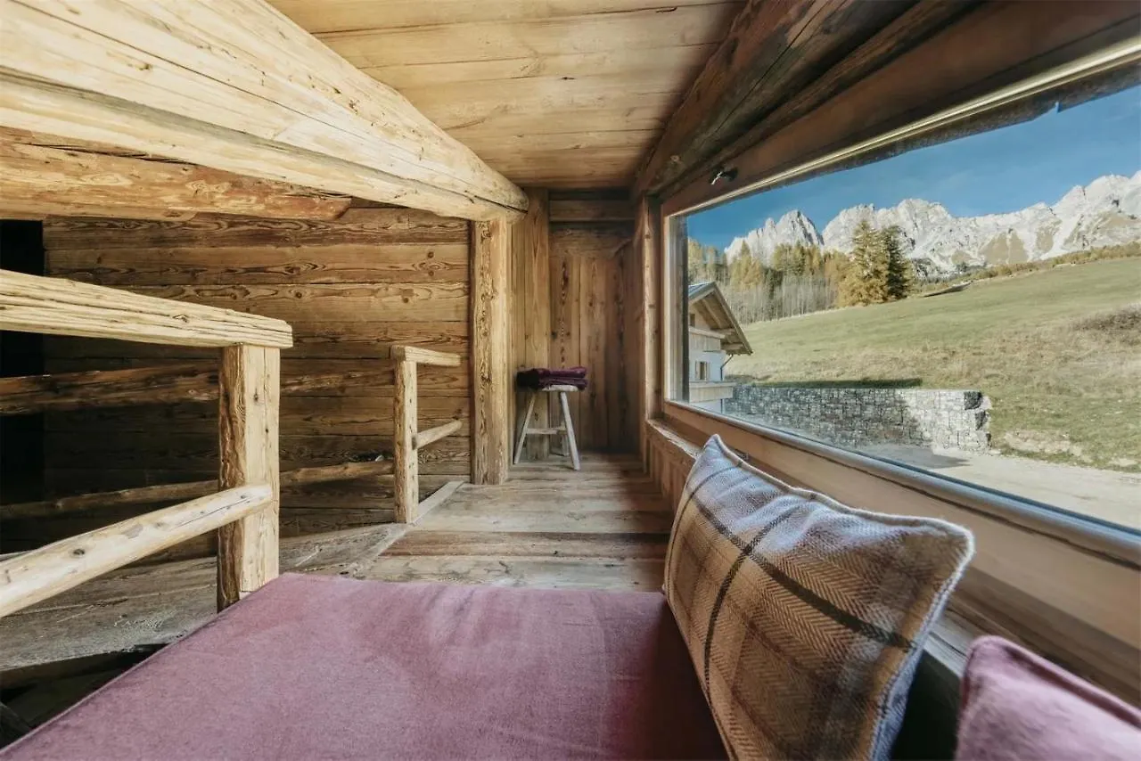 Luxury Cortina Lägenhet Cortina dʼAmpezzo Rum i privatbostad