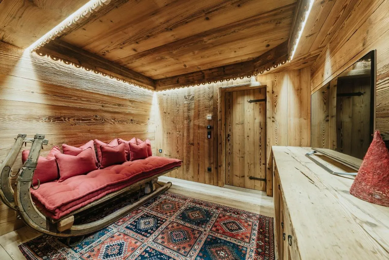 Rum i privatbostad Luxury Cortina Lägenhet Cortina dʼAmpezzo Italien