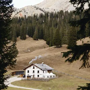 Lodge Rifugio Malga Ra Stua, Cortina d'Ampezzo