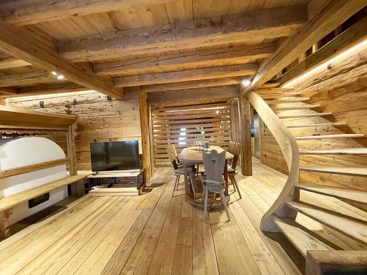 Luxury Cortina Apartment Cortina d'Ampezzo Italy